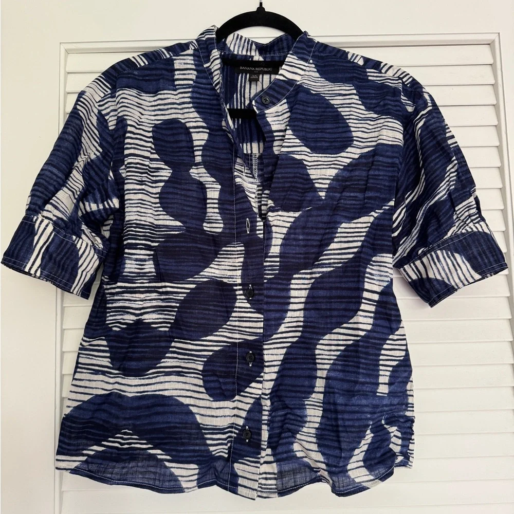 NWOT Banana Republic Blue and White Woman size XS - Picture 2 of 7